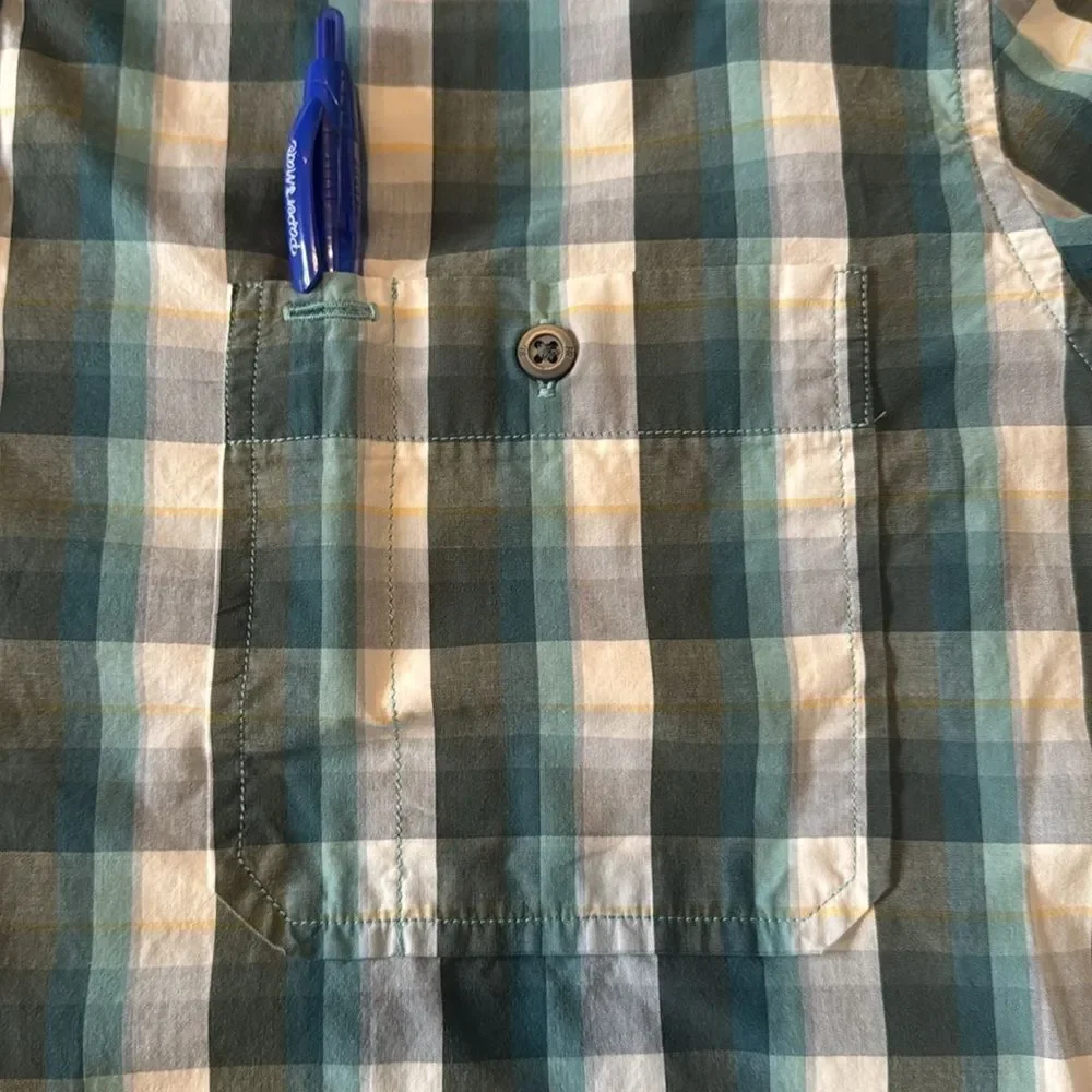 Banana Republic Men’s Blue White Plaid Long Sleeve Button Up Dress Shirt Size L